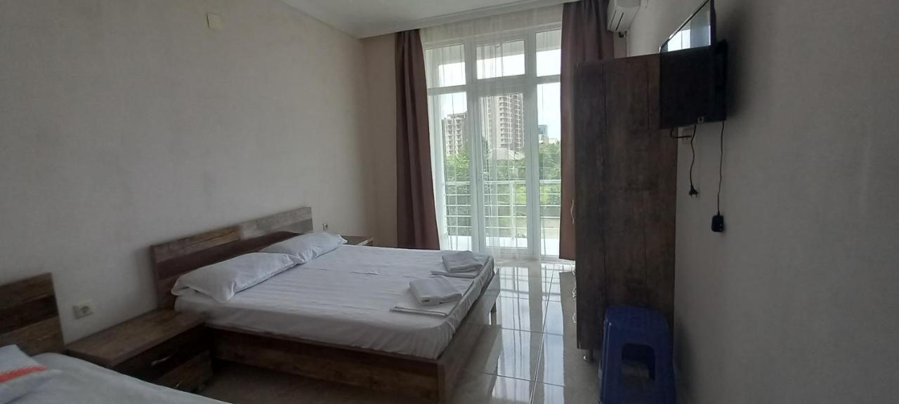 Guest House Marineza Gonio Zewnętrze zdjęcie