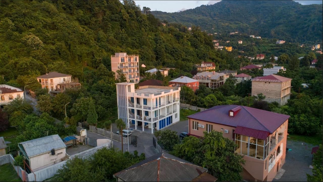 Guest House Marineza Gonio Zewnętrze zdjęcie