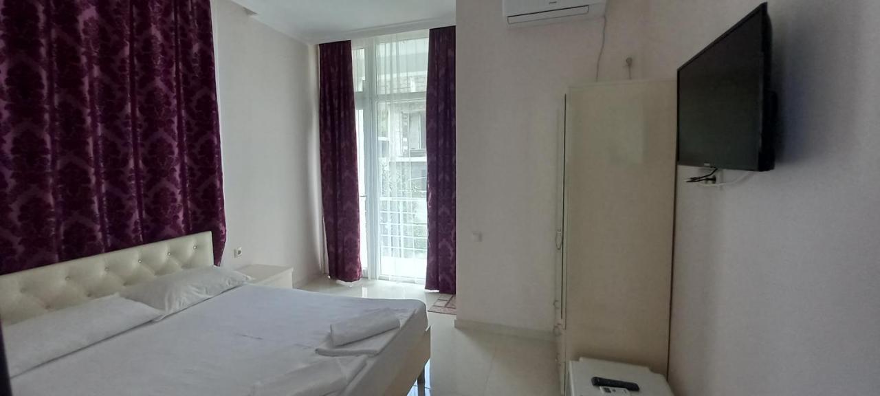 Guest House Marineza Gonio Zewnętrze zdjęcie