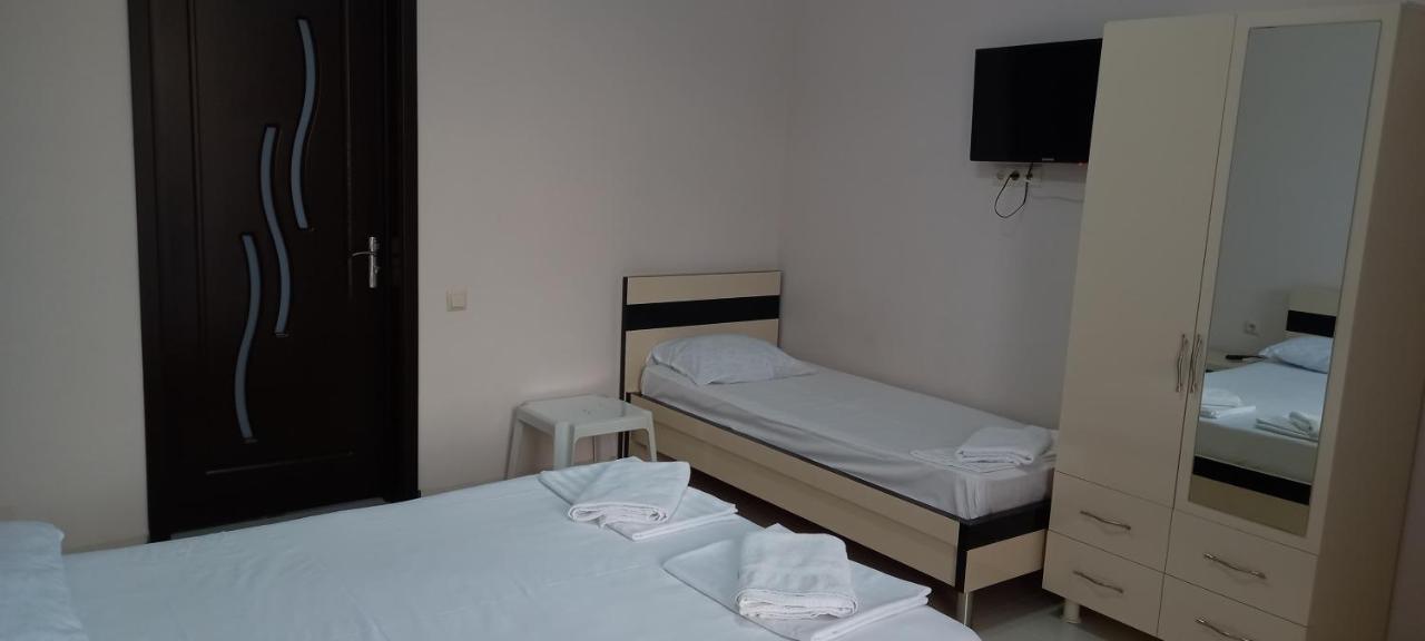 Guest House Marineza Gonio Zewnętrze zdjęcie